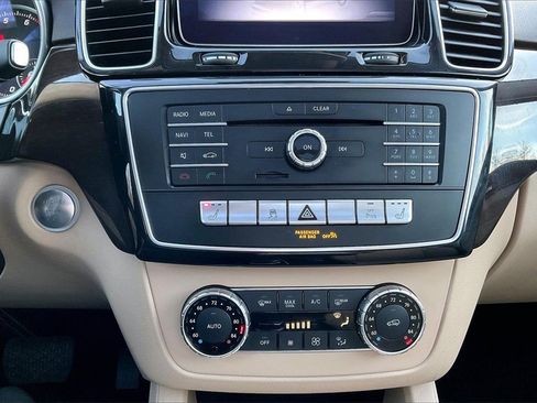 Used 2018 Mercedes-Benz GLE 350 4MATIC image 14