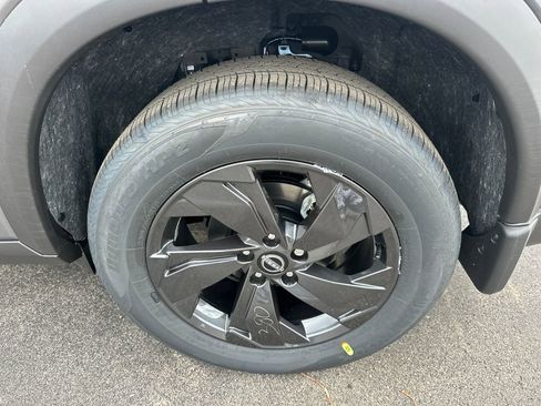 New 2026 Nissan Rogue SV AWD/4WD image 34