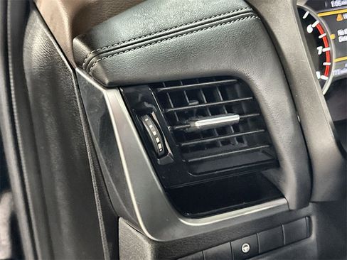 Used 2023 Nissan Rogue SL image 15