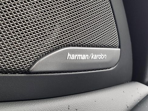 New 2026 BMW X6 xDrive40i image 10