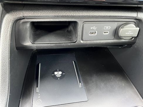 Certified 2023 Honda Pilot Touring image 21