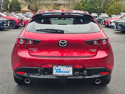 New 2026 MAZDA MAZDA3 Hatchback w/Premium Plus Pkg image 6