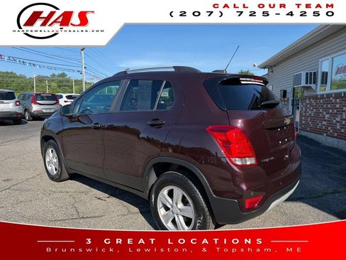 Used 2022 Chevrolet Trax LT w/ Driver Confidence Package AWD/4WD image 4