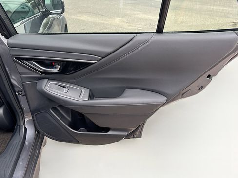 Used 2024 Subaru Outback Limited image 31