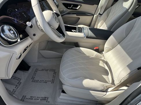 New 2026 Mercedes-Benz EQS 550 4MATIC SUV image 10