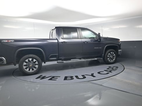 Used 2024 Chevrolet Silverado 2500 LT w/ All Star Edition image 16