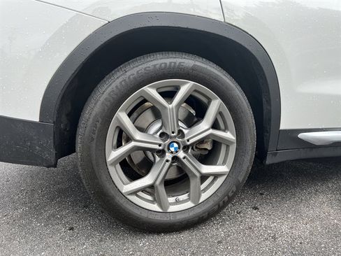 Used 2022 BMW X3 xDrive30i w/ Convenience Package AWD/4WD image 8