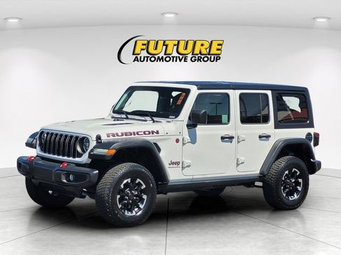 Used 2025 Jeep Wrangler Unlimited Rubicon AWD/4WD image 5