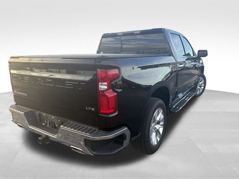 Used 2019 Chevrolet Silverado 1500 LTZ AWD/4WD image 29