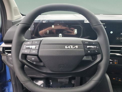 New 2026 Kia Sportage SX FWD image 17