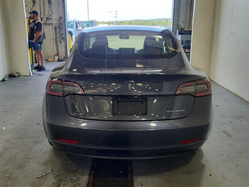 Used 2018 Tesla Model 3 Long Range AWD/4WD image 4
