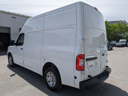 Used 2019 Nissan NV 2500 SV image 8