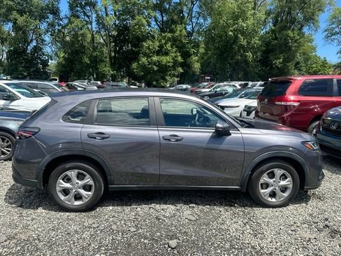 Used 2023 Honda HR-V LX image 4