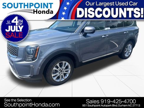 Used 2020 Kia Telluride LX FWD image 3