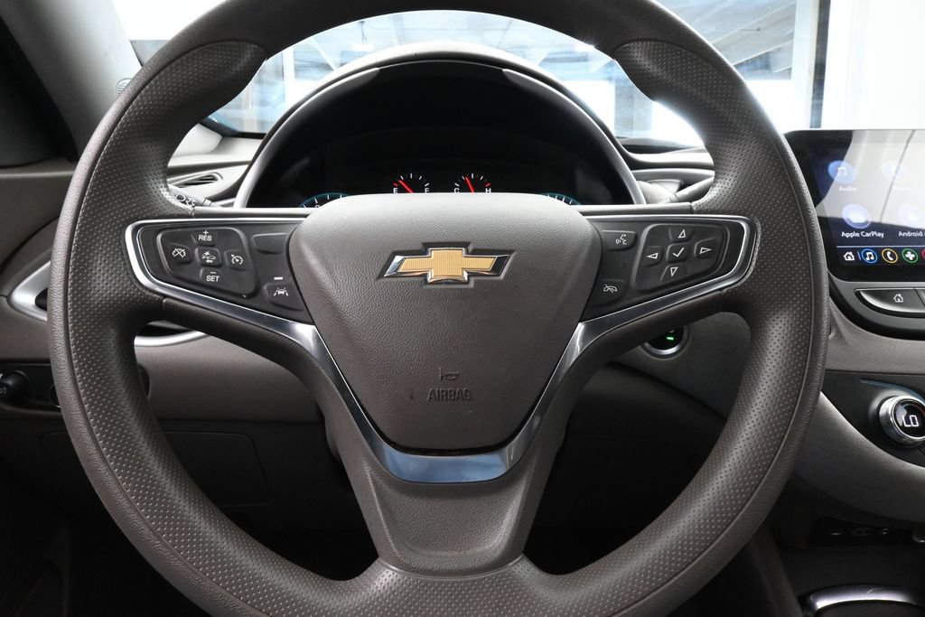 Used 2024 Chevrolet Malibu LT FWD image 23