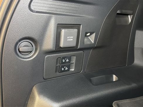 Certified 2025 Lexus LX 700h Overtrail image 17