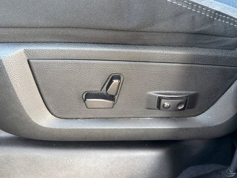 Used 2024 RAM 2500 Big Horn image 19