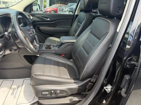 Certified 2023 GMC Acadia Denali w/ Black Diamond Edition AWD/4WD image 15