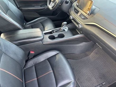 Used 2022 Nissan Altima 2.5 SR image 37