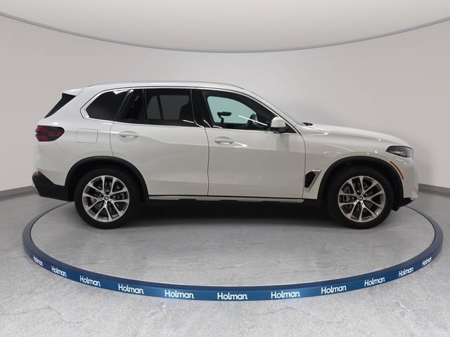 Certified 2024 BMW X5 xDrive40i AWD/4WD image 4