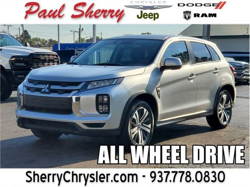 Used 2025 Mitsubishi Outlander Sport SE AWD/4WD image 1
