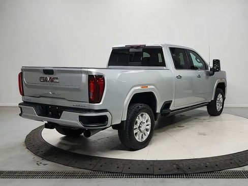 Used 2023 GMC Sierra 3500 Denali w/ Denali Ultimate Package AWD/4WD image 7