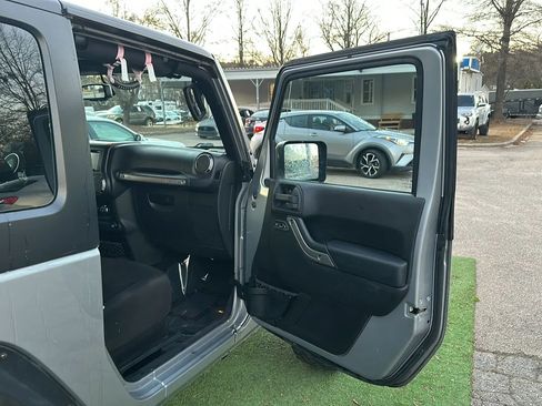 Used 2015 Jeep Wrangler Sport w/ Quick Order Package 24S image 17