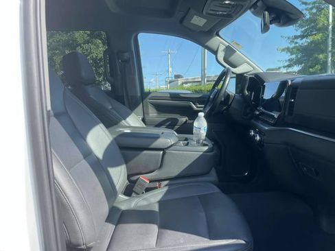 Used 2024 GMC Sierra 1500 SLT RWD image 13