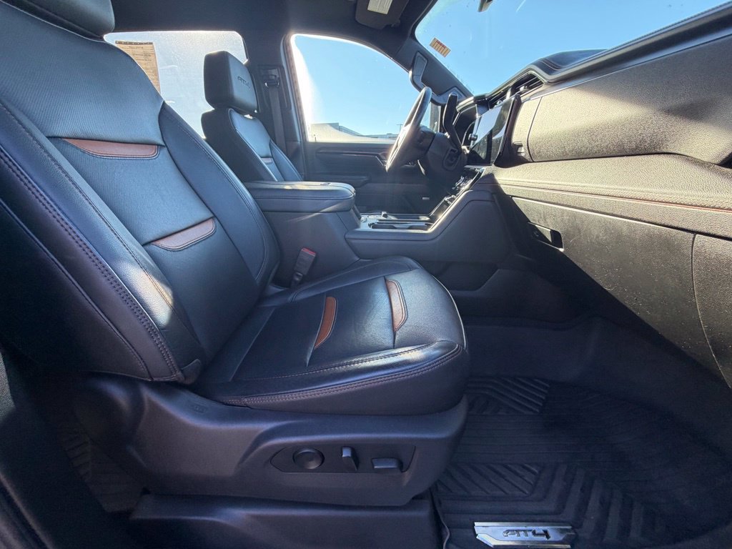 Used 2024 GMC Sierra 2500 AT4 w/ AT4 Premium Plus Package AWD/4WD image 35