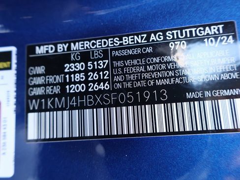 Certified 2025 Mercedes-Benz CLE 300 4MATIC Coupe image 40