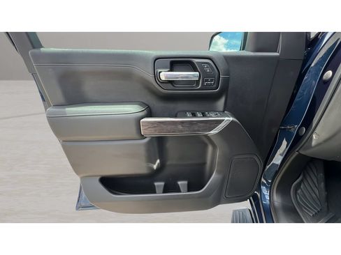 Certified 2021 Chevrolet Silverado 1500 LTZ AWD/4WD image 26