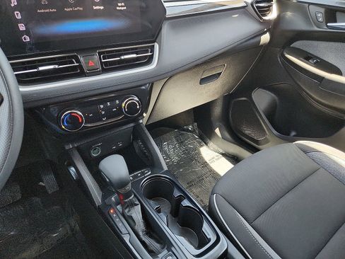 Used 2025 Chevrolet TrailBlazer LT AWD/4WD image 20