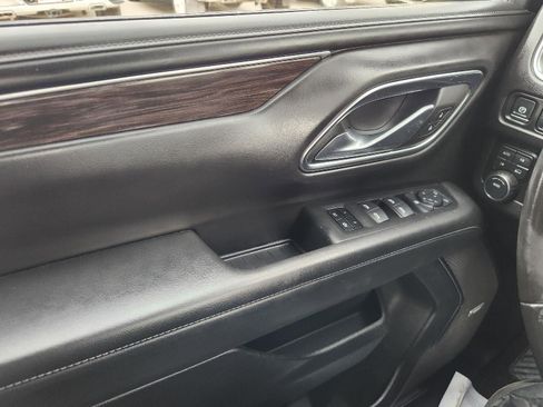 Used 2024 Chevrolet Tahoe LT image 17