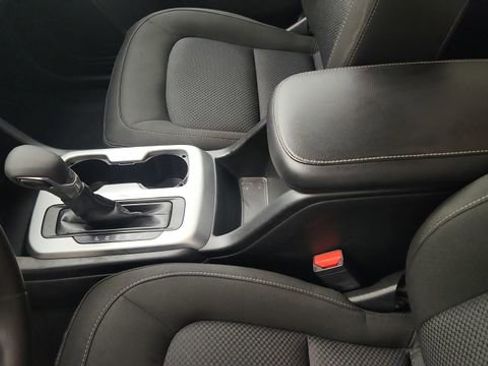 Used 2022 Chevrolet Colorado LT w/ LT Convenience Package RWD image 12