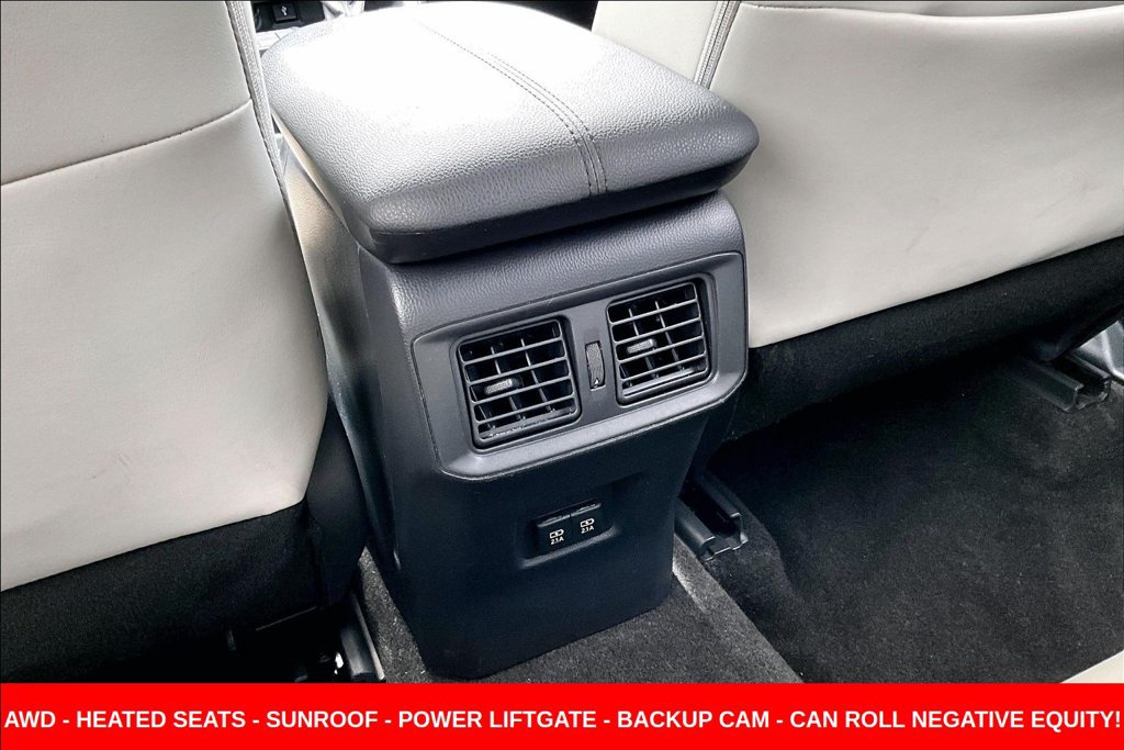 Used 2020 Toyota RAV4 XLE Premium AWD/4WD image 10