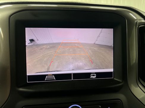 Certified 2023 Chevrolet Silverado 1500 Custom image 25