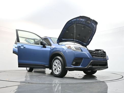 Used 2023 Subaru Forester image 35