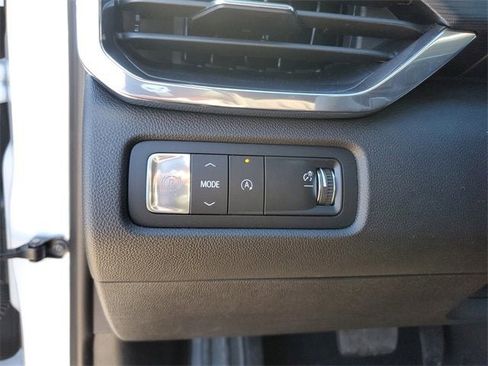 New 2026 GMC Acadia Elevation image 29