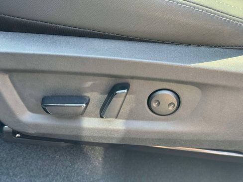 Used 2025 Nissan Murano SL AWD/4WD image 17