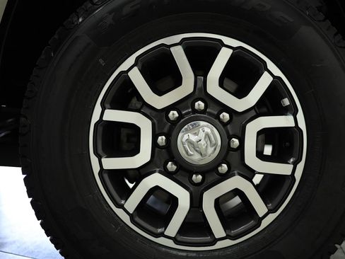 Used 2024 RAM 3500 Limited image 21