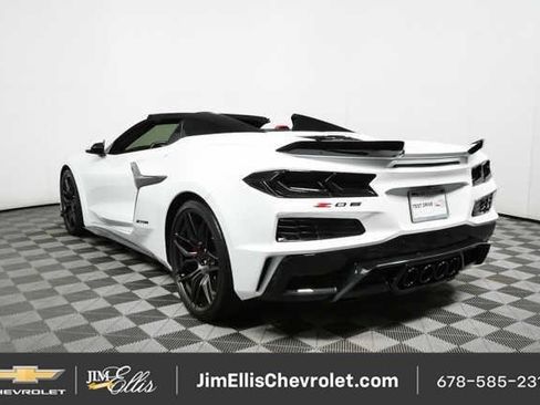 Used 2023 Chevrolet Corvette Z06 w/ Stealth Interior Trim Package RWD image 23