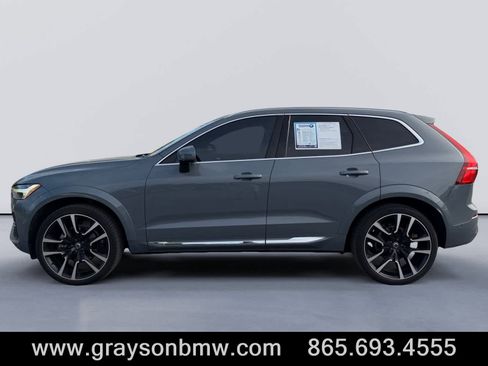 Used 2023 Volvo XC60 B5 Ultimate w/ Protection Package Premier FWD image 5