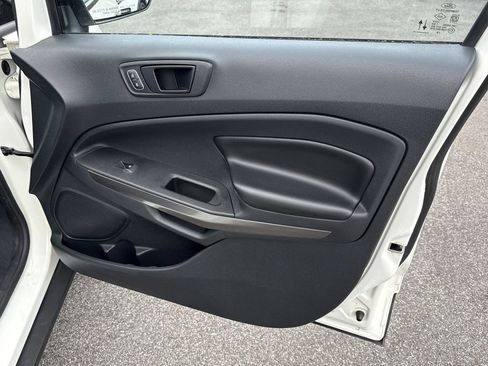 Used 2022 Ford EcoSport SES image 29