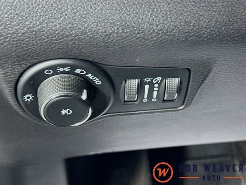 Used 2023 Jeep Compass Latitude AWD/4WD image 12