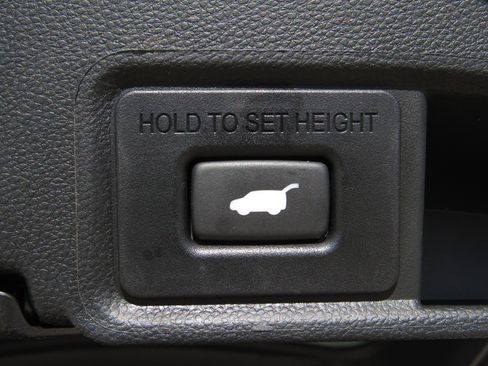 Certified 2025 Acura RDX SH-AWD w/ Technology Package image 14