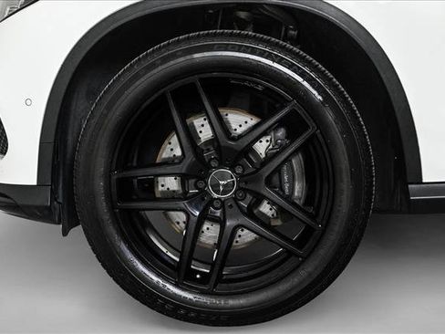 Certified 2018 Mercedes-Benz GLE 43 AMG AMG GLE 43 image 25