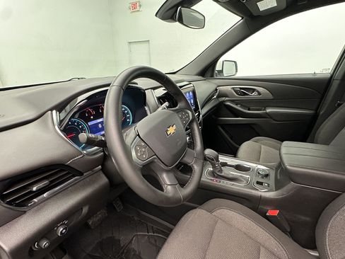 Certified 2023 Chevrolet Traverse LT w/ LPO, Floor Liner Package AWD/4WD image 4