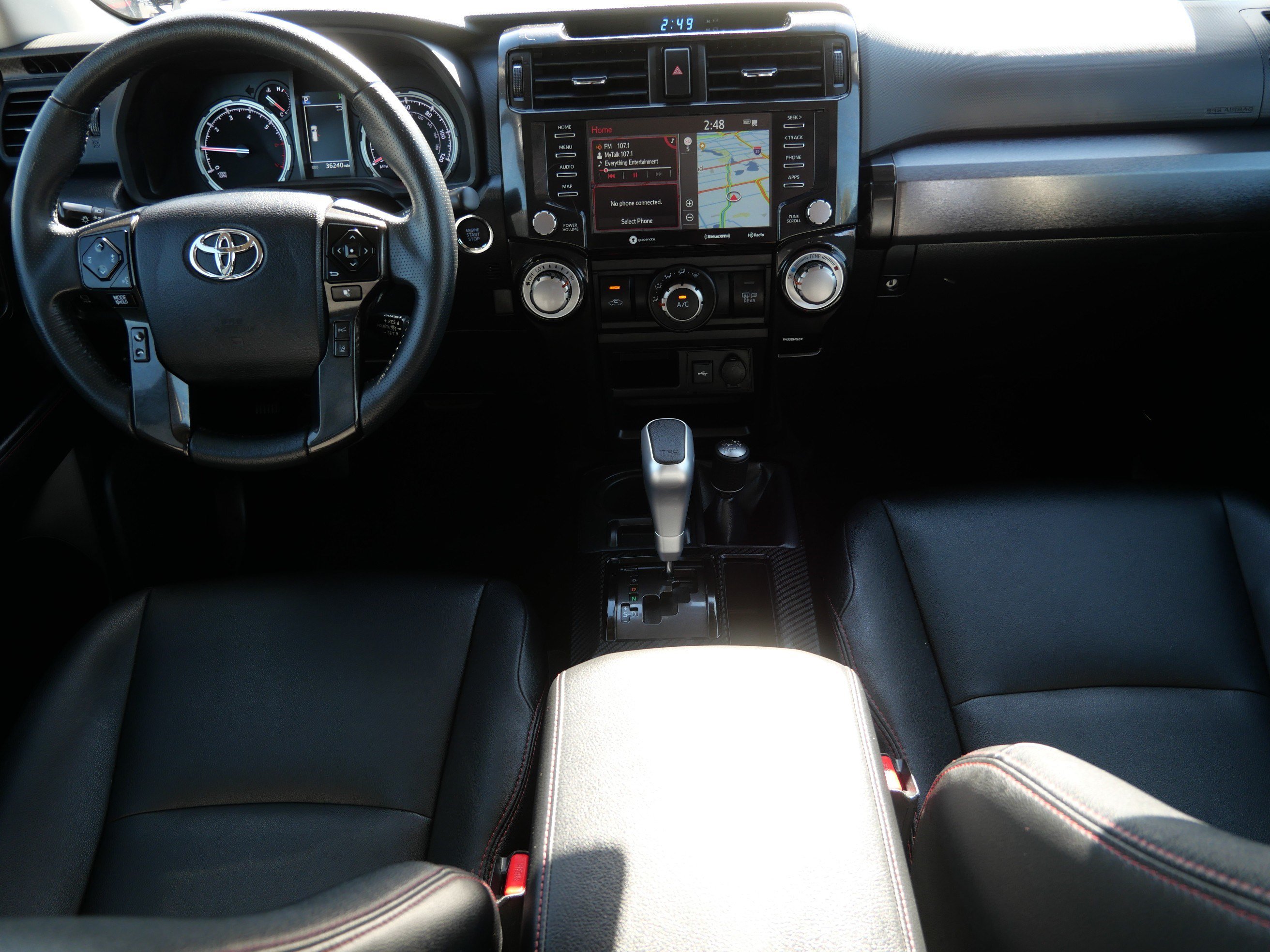 Used 2022 Toyota 4Runner TRD Off-Road Premium AWD/4WD image 10