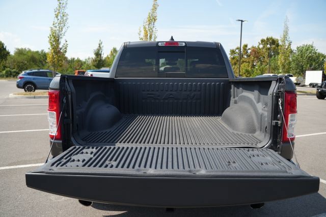 Used 2022 RAM 1500 Big Horn AWD/4WD image 18