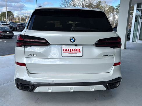 New 2026 BMW X5 sDrive40i RWD image 5